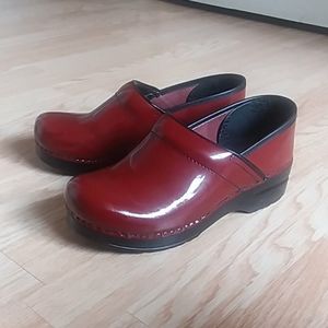 Dansko clogs size 38
